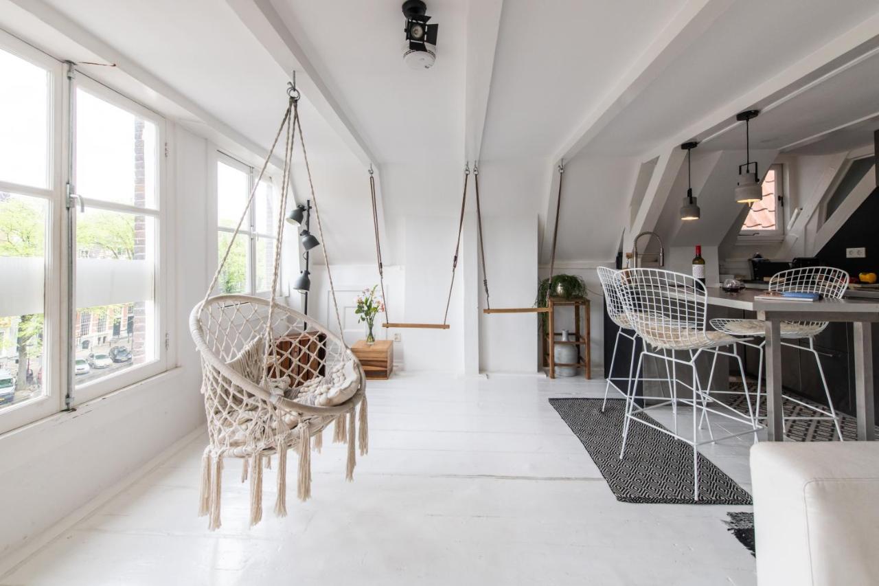 Two Bedroom Apartment In Historic Canalhouse From 1618 - City Centre 암스테르담 외부 사진