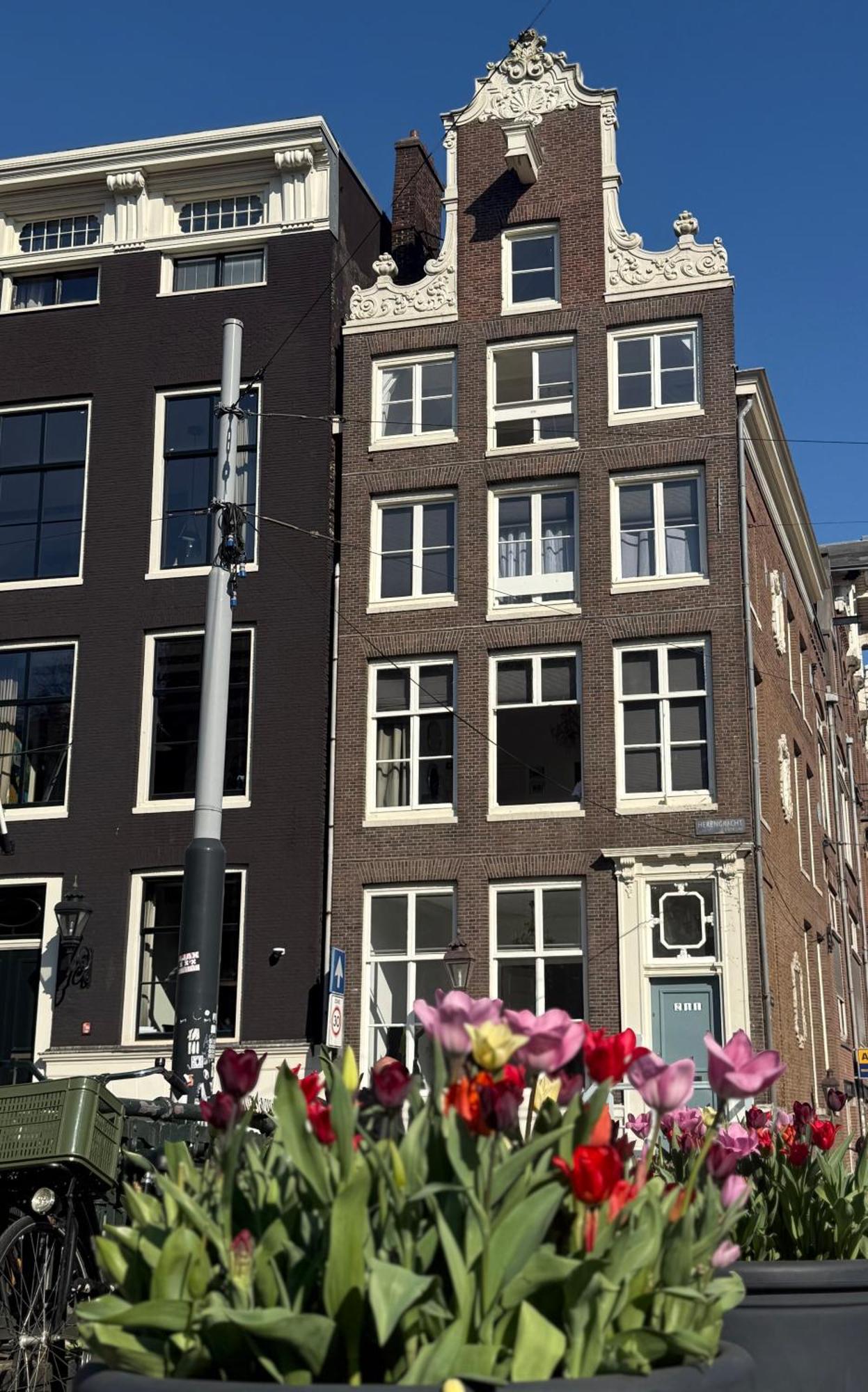 Two Bedroom Apartment In Historic Canalhouse From 1618 - City Centre 암스테르담 외부 사진